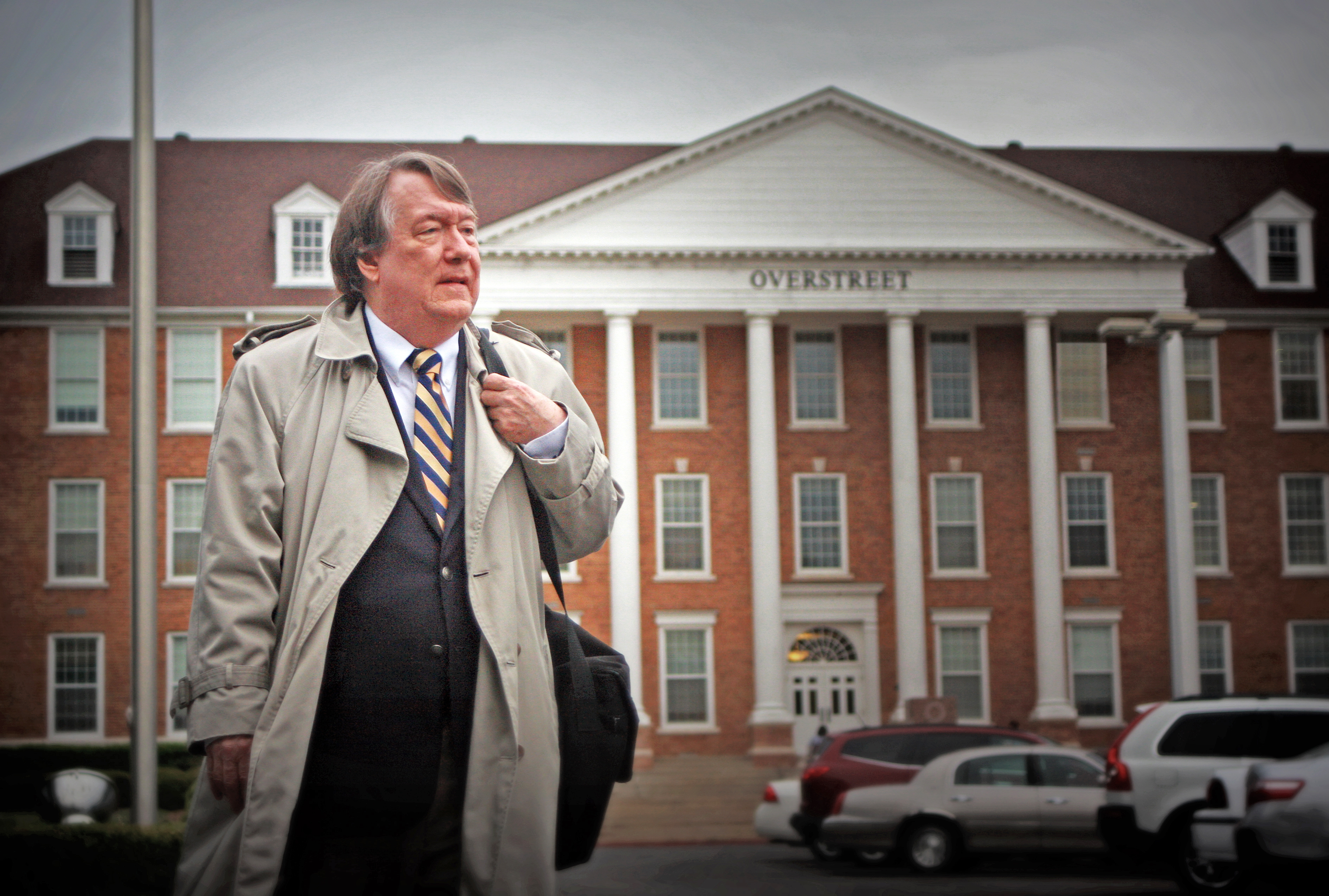Dr. James Willis